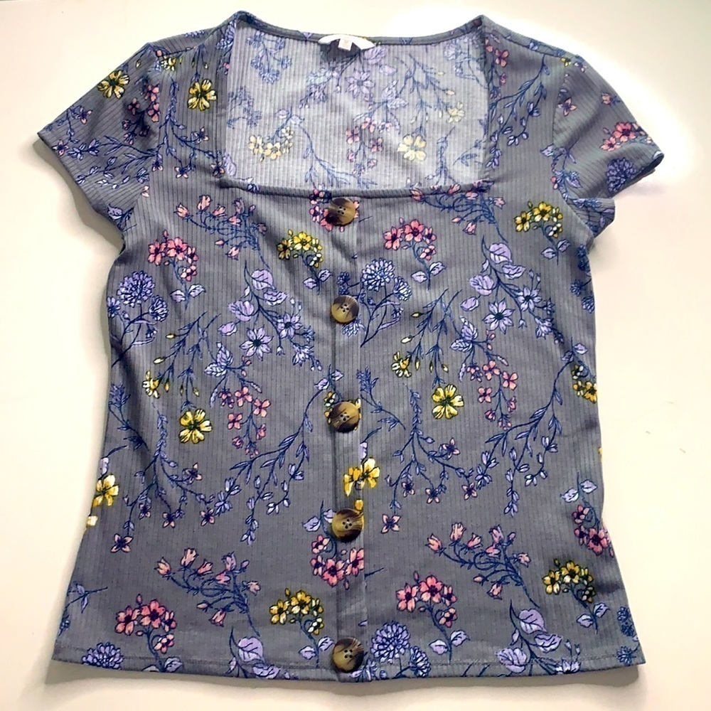 Candie’s Y2K square neck botanical Ribbed Short sleeve top medium women’s grey